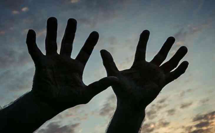 Пропавшего 8-летнего мальчика нашли мертвым в старом холодильнике. Что произошло Пропавшего 8-летнего мальчика нашли мертвым в старом холодильнике. Что произошло