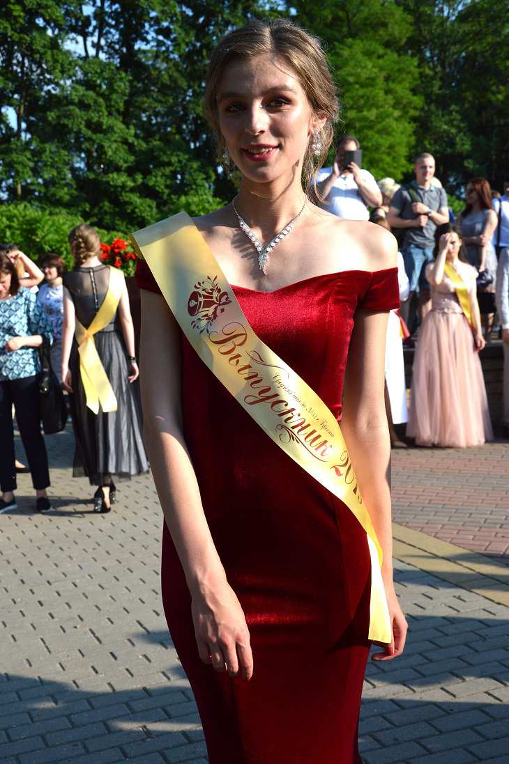 «Заработок вполне устраивает». Какие специальности выбирают современные абитуриенты в Беларуси