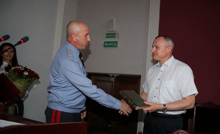 Новый глава МВД Беларуси назвал Шуневича образцом мужественности и ответственности