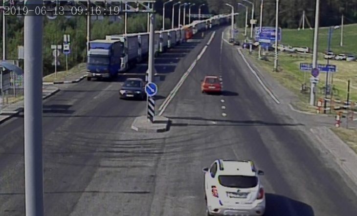 Ситуация сложная: скопления фур растут Ситуация сложная: скопления фур растут