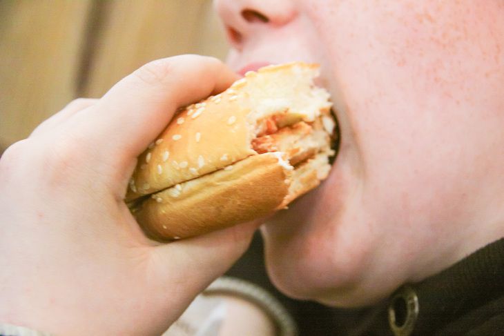 Сэндвич-убийца: пять человек умерли от больничной еды