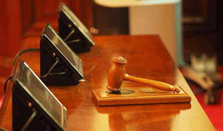 Мужчина по ошибке купил вместо дома кусок газона за тысячи долларов Мужчина по ошибке купил вместо дома кусок газона за тысячи долларов