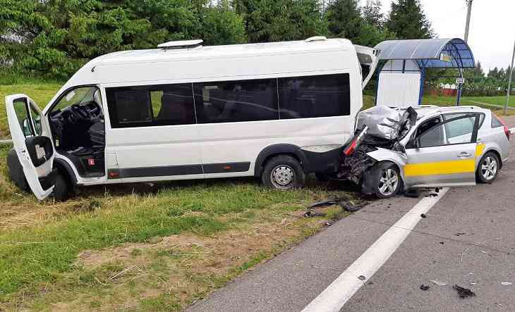Смертельное ДТП с маршруткой и такси в Минском районе: возбуждено уголовное дело