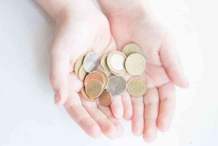 Тренеры ДЮСШ незаконно получали двойные денежные выплаты