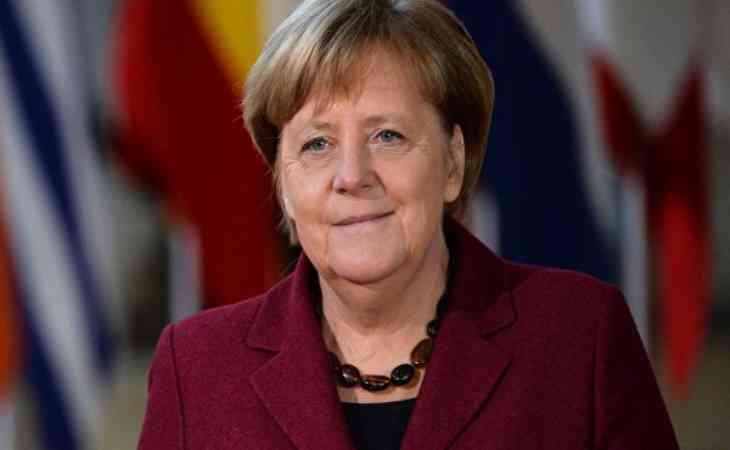 Меркель объяснила, почему её сильно трясло рядом с Зеленским