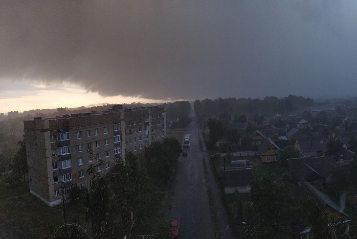 Утром Пинск затопило Утром Пинск затопило