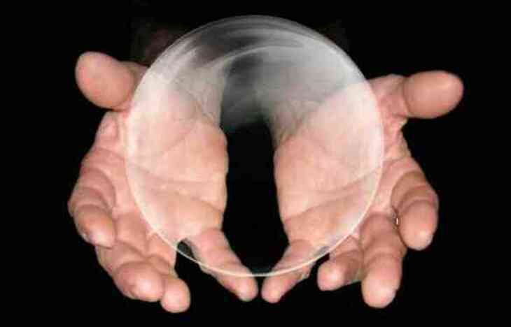 Жительница Пинского района перечислила 45 тысяч долларов «ясновидящей» из телевизора