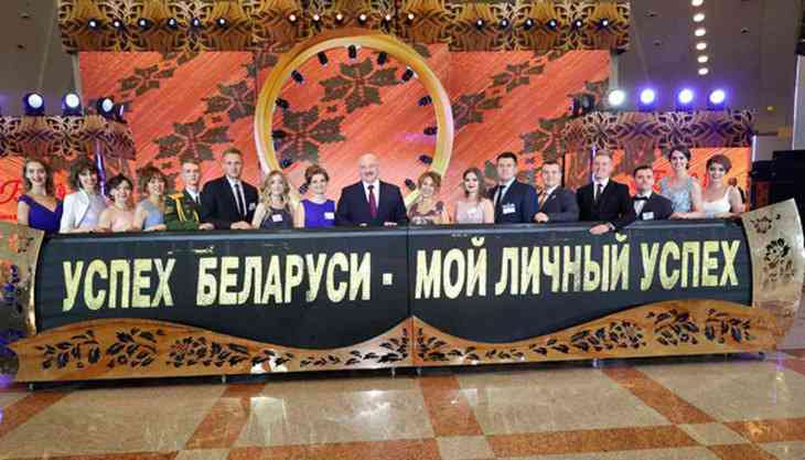 Лукашенко – о колоссальном спросе на высшее образование со стороны иностранцев: Мы не можем принять даже за большие деньги всех, кто хочет, негде их поселить