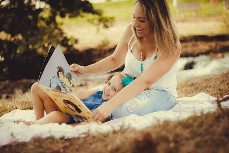 Топ-5 советов, как заставить ребенка читать летом