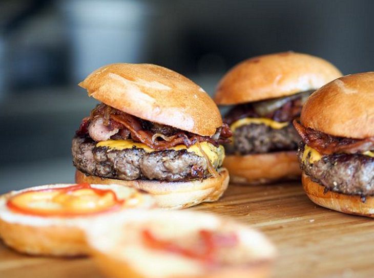 Ученые нашли способ есть жирное и сладкое без вреда для здоровья Ученые нашли способ есть жирное и сладкое без вреда для здоровья