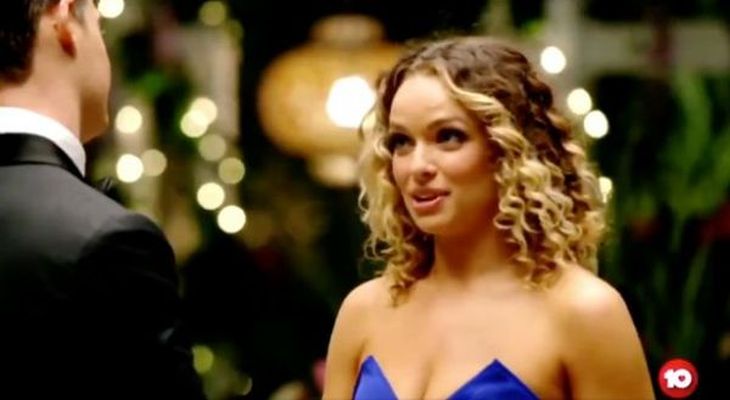 Астрофизик назвал девушке свою профессию, но она не поняла. И ответила так, что ломается мозг