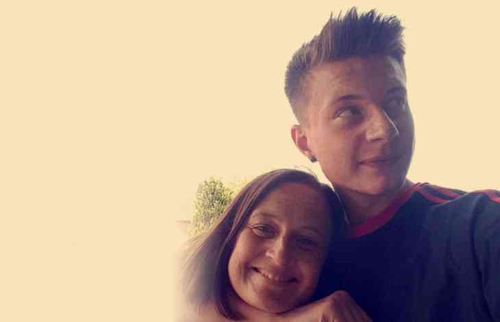 Читает весь мир. Мама из США написала сыну 8 правил на время отдыха