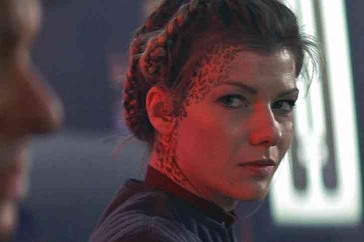 При неизвестных обстоятельствах скончалась популярная 52-летняя актриса