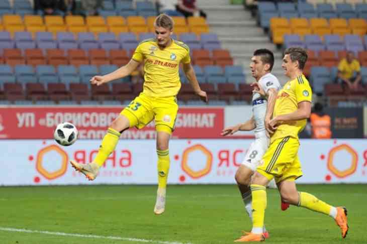 Болельщиков БАТЭ пустят на ответный матч с «Пястом» только по паспортам