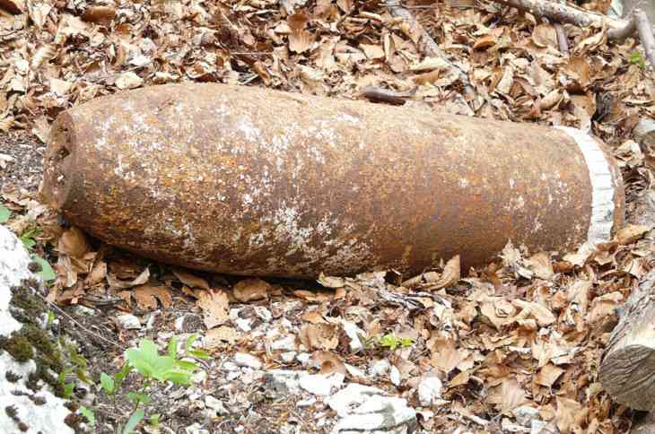 ЧП в Пинске: строители нашли склад оружия и боеприпасов 