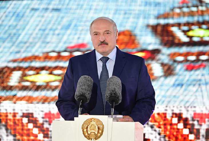 Лукашенко: белорусы и россияне прошли через многое