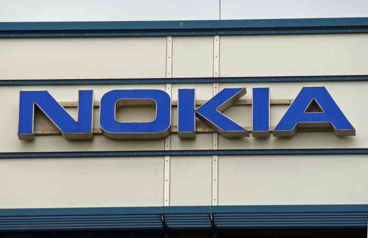 Nokia готовит к выпуску кнопочный телефон на базе Android