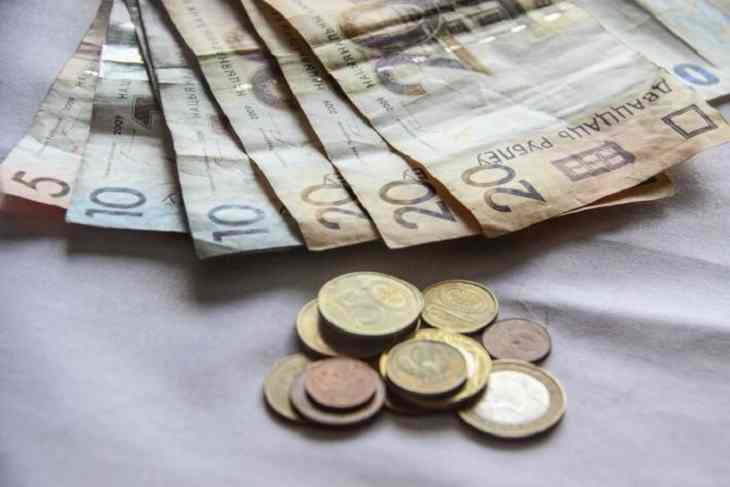 Белорусский рубль 19 июля укрепился к иностранным валютам