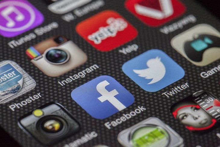 Ученые: Instagram негативно влияет на психику пользователей Ученые: Instagram негативно влияет на психику пользователей
