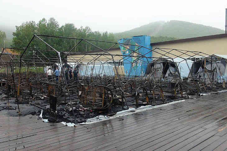 Девочка рассказала, с чего начался смертельный пожар в «Холдоми»