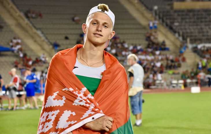 Белорус Дмитрий Марфушкин завоевал бронзу в прыжках с шестом на ЕЮОФ в Баку