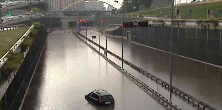 Апокалипсис в Европе: аномальную жару сменили адские ливни 