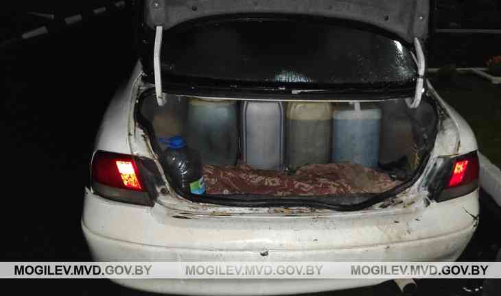 В Осиповичах поймали вора-тракториста: 60 литров на его совести 