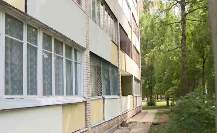 В Минске после капитального ремонта многоэтажка стала рассыпаться на глазах