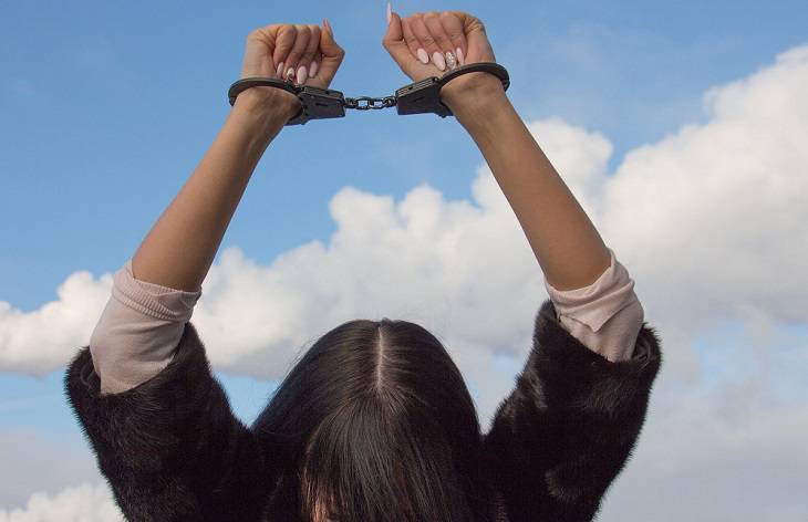 В Слониме сотрудница банка обманула знакомых и клиентов на 540 тысяч рублей