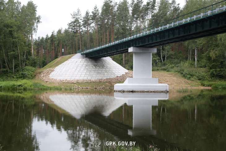 Военные построили в Островецком районе мост через Вилию