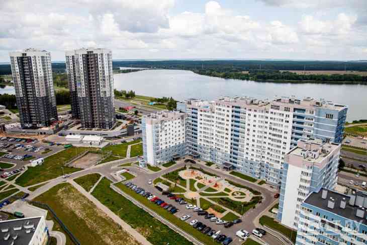 Как в Европе. В Минске на крыше многоэтажки появился бассейн