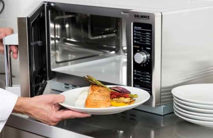 10 лайфхаков с микроволновой печью