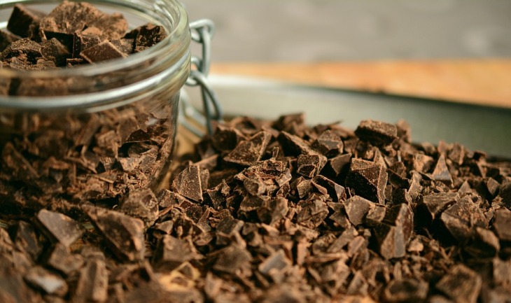 Ученые рассказали, какую пользу мужчинам приносит черный шоколад