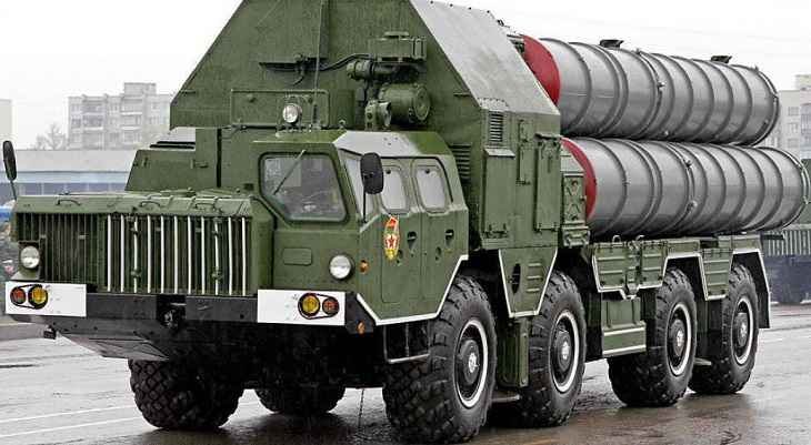 Ракетный комплекс С-300 попал в ДТП под Полоцком Ракетный комплекс С-300 попал в ДТП под Полоцком
