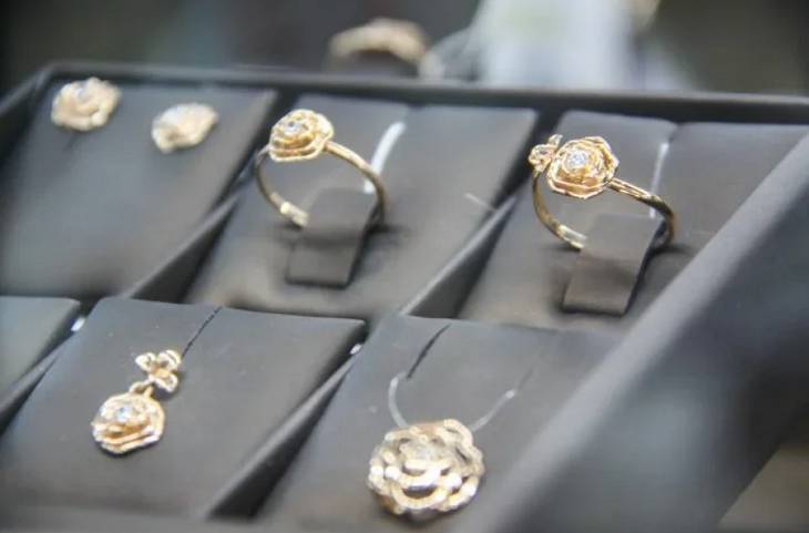 Минфин Беларуси повысил цены на скупку драгметаллов у населения