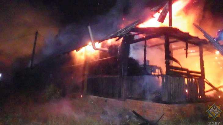 Под Могилевом ночью сгорели два человека