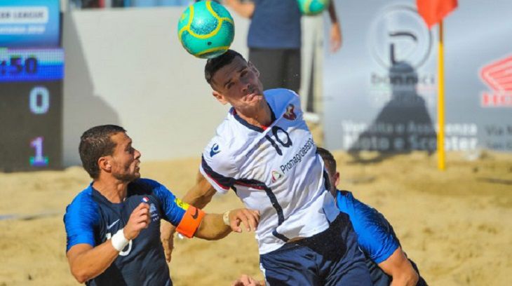 Пляжный футбол. Евролига. Белорусы сразились с французами 