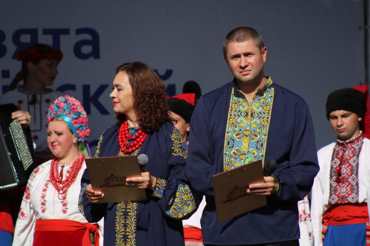 Капизняк, сало и рушники. Посмотрите, как проходит День украинской культуры в Минске