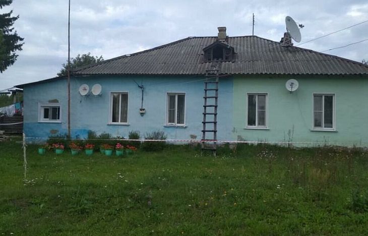 СК опубликовал видео из дома, где подросток зарубил топором всю свою семью