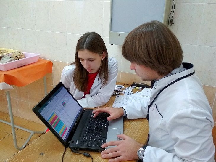 «Лучше этого не делать». Узнали, какие советы пятикурсница дала первокурснице «Повзрослею и мысли в голове изменятся». Узнали, какие советы пятикурсница дала первокурснице