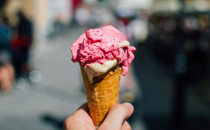 В Витебске подростки украли 170 пачек мороженого