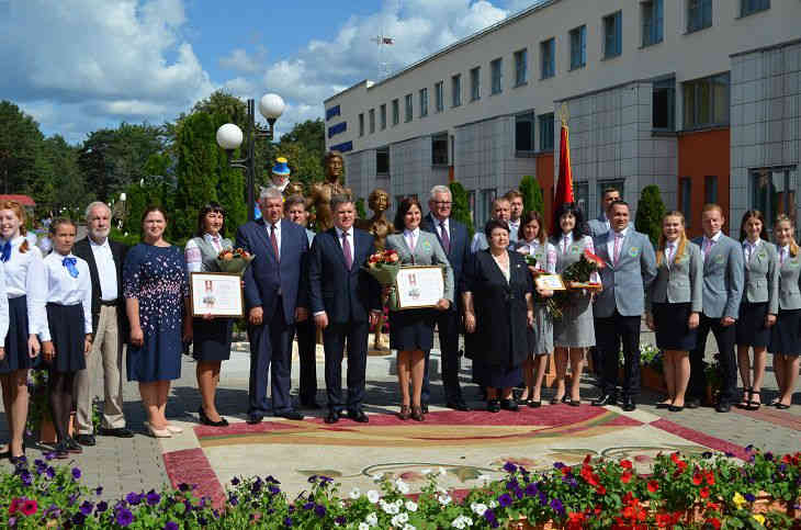 Министр назвал необходимое условие для полноценного развития белорусов