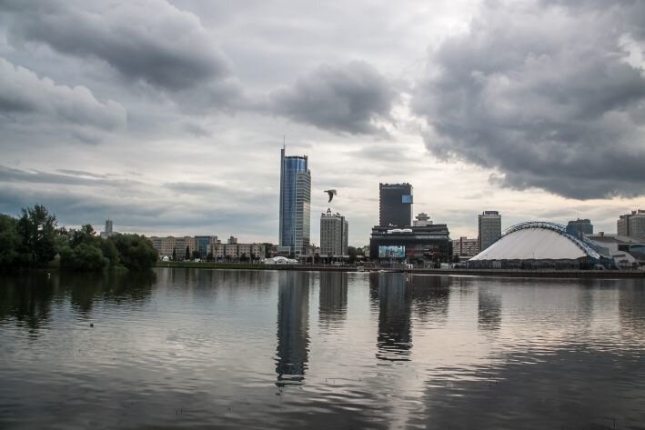 Новости сегодня: гибель белорусской альпинистки в Альпах и поиски 5-летней девочки в Кировском районе