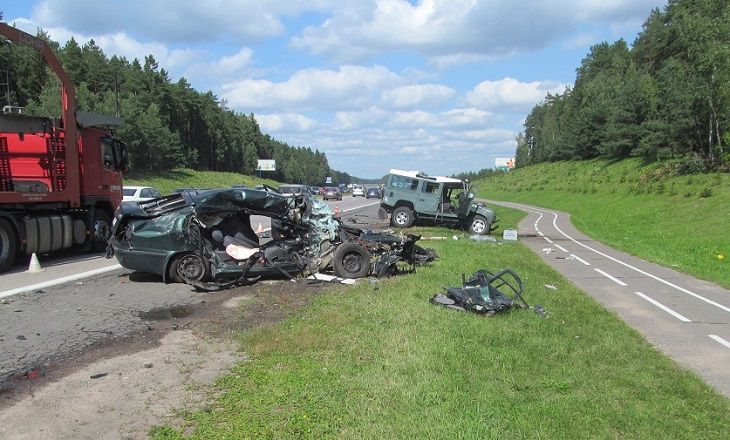 Смертельное ДТП на трассе М3 под Минском: в больнице умерла еще одна пассажирка Skoda