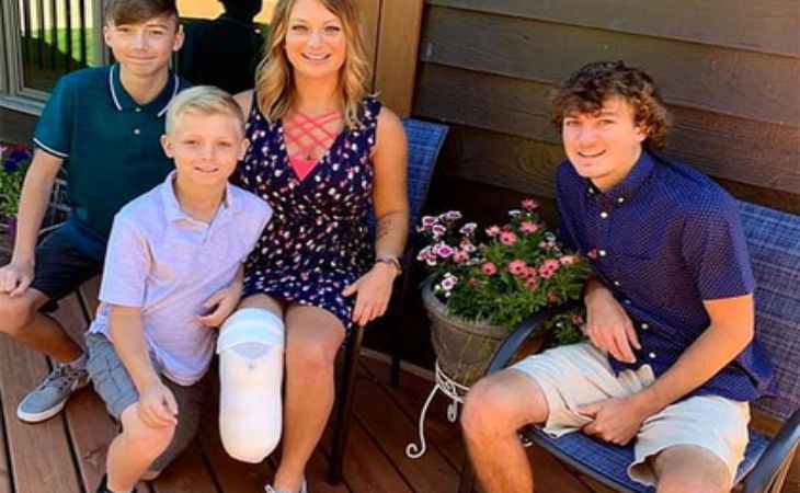 Женщина споткнулась о собаку и лишилась всех пальцев Женщина споткнулась о собаку и лишилась всех пальцев