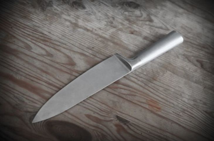 В Вилейке квартирантка ударила владельца жилья ножом в живот