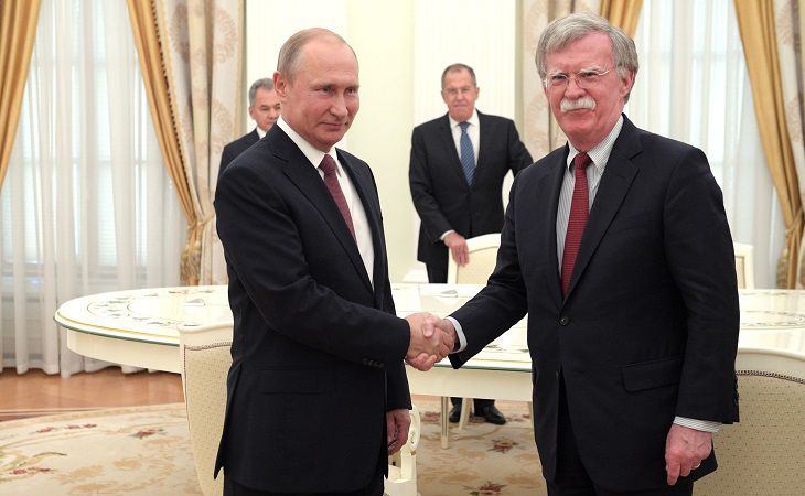 «Это суверенное дело Беларуси». Кремль прокомментировал визит советника Трампа в Минск