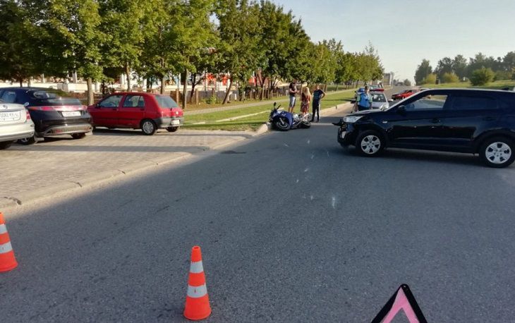 В Гродно байкер попал в беду: ему не уступили дорогу