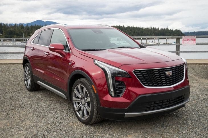 Cadillac отправит XT4 в Европу с новым двигателем Cadillac отправит XT4 в Европу с новым двигателем