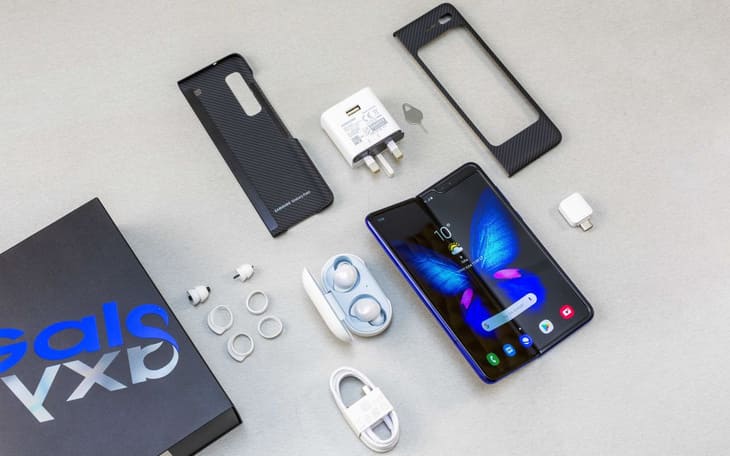 Samsung начнет продажи Galaxy Fold уже сегодня Samsung начнет продажи Galaxy Fold уже сегодня